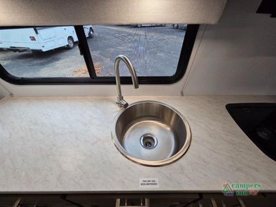 2026 Jayco Redhawk SE - Photo 30