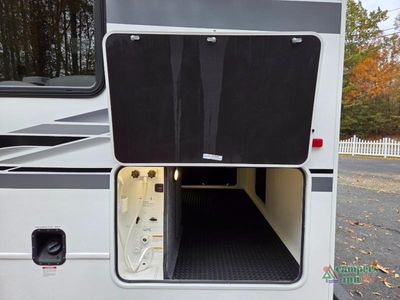 2026 Jayco Redhawk SE - Photo 9