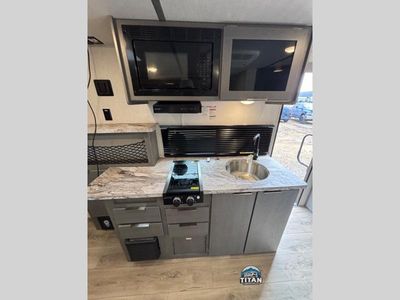 2024 Forest River RV Ozark - Photo 10