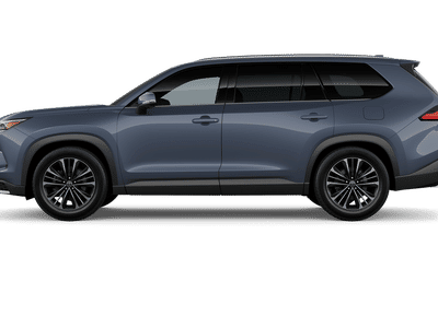 2026 Toyota Grand Highlander Hybrid - Photo 6