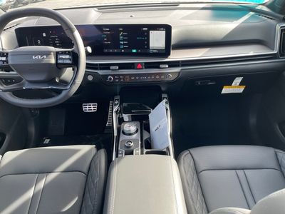2026 Kia Sorento Hybrid - Photo 13