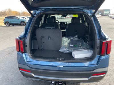 2026 Kia Sorento Hybrid - Photo 17