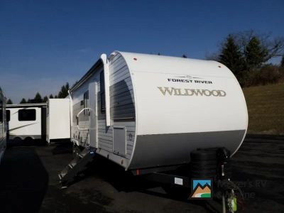 2026 Forest River RV Wildwood 31KQBTS — front three-quarter view