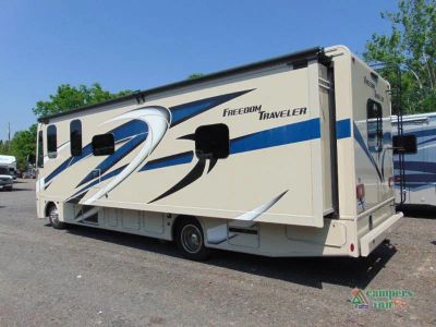 2022 Thor Motor Coach Freedom Traveler — detail view