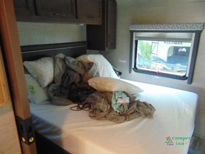 2022 Thor Motor Coach Freedom Traveler — photo 27 view