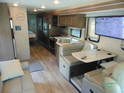 2022 Thor Motor Coach Freedom Traveler — photo 20 view