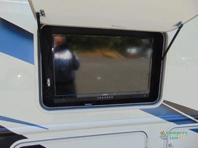 2022 Thor Motor Coach Freedom Traveler — photo 38 view