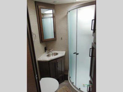 2022 Thor Motor Coach Freedom Traveler — photo 28 view