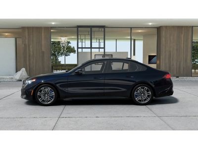 2026 BMW 5 Series - Photo 4