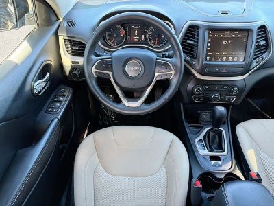 2016 Jeep Cherokee — photo 16 view