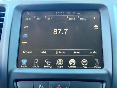 2016 Jeep Cherokee — photo 30 view