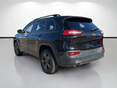2016 Jeep Cherokee — detail view