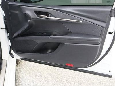 2026 Toyota Camry FWD - Photo 35