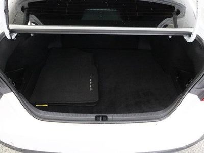 2026 Toyota Camry FWD - Photo 32