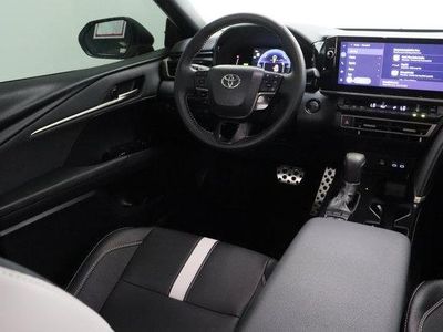 2026 Toyota Camry FWD - Photo 31