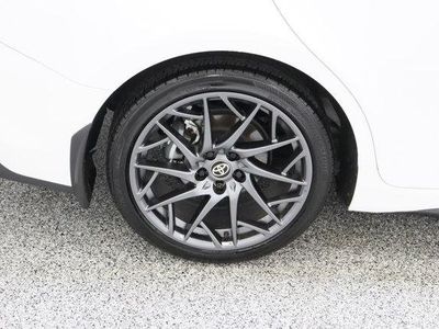 2026 Toyota Camry FWD - Photo 6
