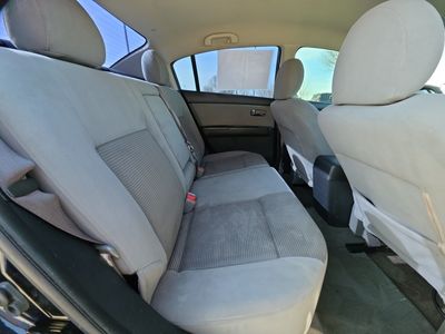 2012 Nissan Sentra — photo 14 view