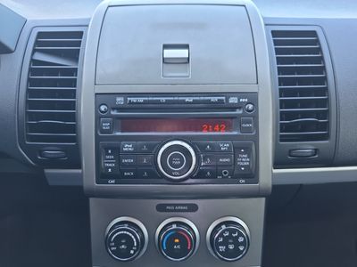 2012 Nissan Sentra — photo 11 view