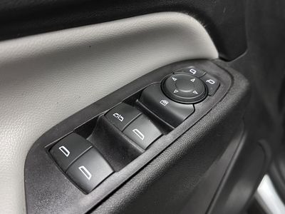 2022 Chevrolet Equinox - Photo 10