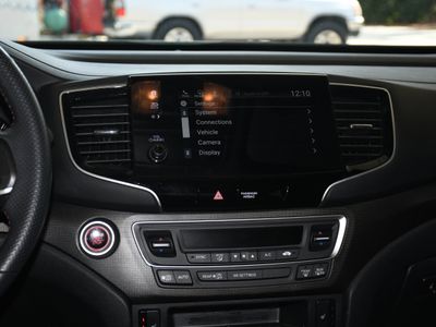 2023 Honda Passport - Photo 17