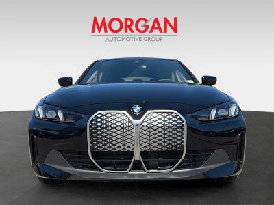 2026 BMW i4 — photo 8 view
