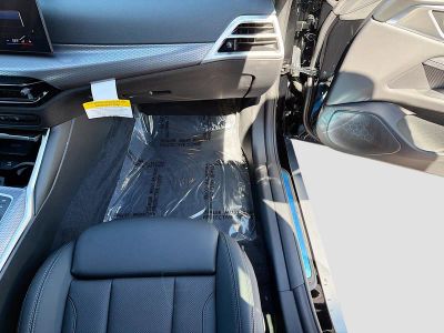 2026 BMW i4 — photo 17 view