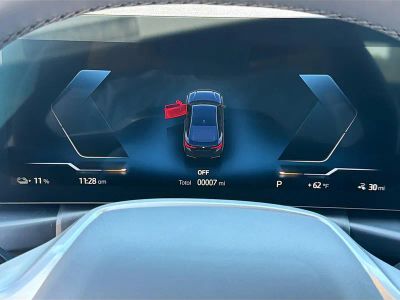2026 BMW i4 — photo 40 view