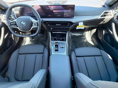 2026 BMW i4 — photo 15 view