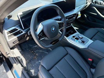 2026 BMW i4 — photo 25 view