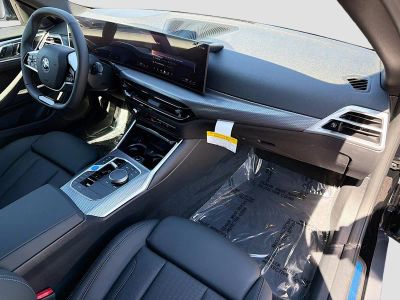 2026 BMW i4 — photo 13 view
