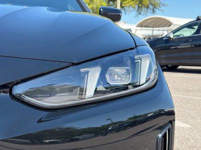 2026 BMW i4 — photo 9 view