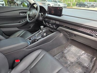 2024 Honda Accord Hybrid — photo 9 view