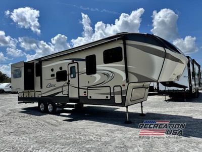 2017 Keystone Cougar - Photo 1
