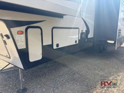 2018 Keystone RV Cougar — interior view
