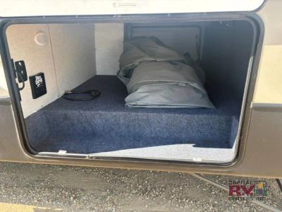 2018 Keystone RV Cougar — photo 8 view