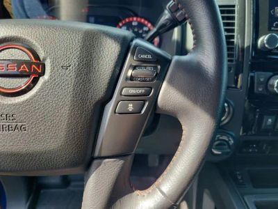 2024 Nissan Titan — photo 15 view