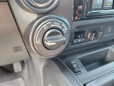 2024 Nissan Titan — photo 21 view