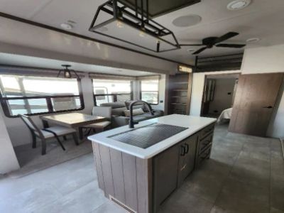 2024 Palomino Columbus - Photo 6