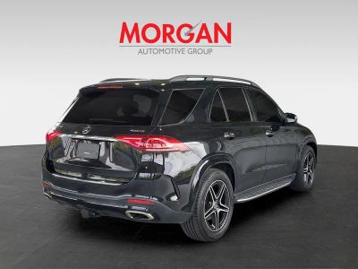 2022 Mercedes-Benz GLE — side profile view
