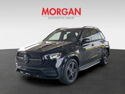 2022 Mercedes-Benz GLE — interior view