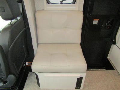 2026 Winnebago EKKO - Photo 6