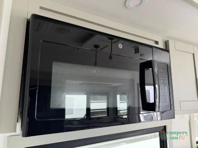 2027 Brinkley Model Z — photo 16 view