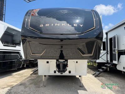 2027 Brinkley Model Z — rear three-quarter view