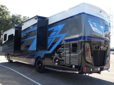 2026 Holiday Rambler Endeavor — rear three-quarter view
