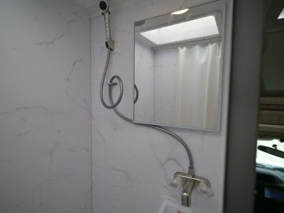 2027 Thor Motor Coach CHATEAU — photo 18 view