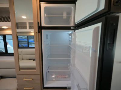 2027 Thor Motor Coach CHATEAU — photo 20 view