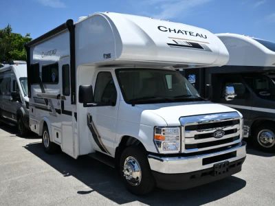 2027 Thor Motor Coach CHATEAU — front three-quarter view