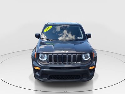 2023 Jeep Renegade - Photo 2