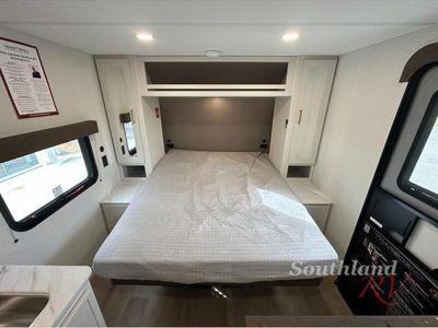 2026 Grand Design Transcend One - Photo 11