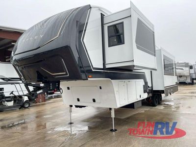 2026 Brinkley Model Z - Photo 4